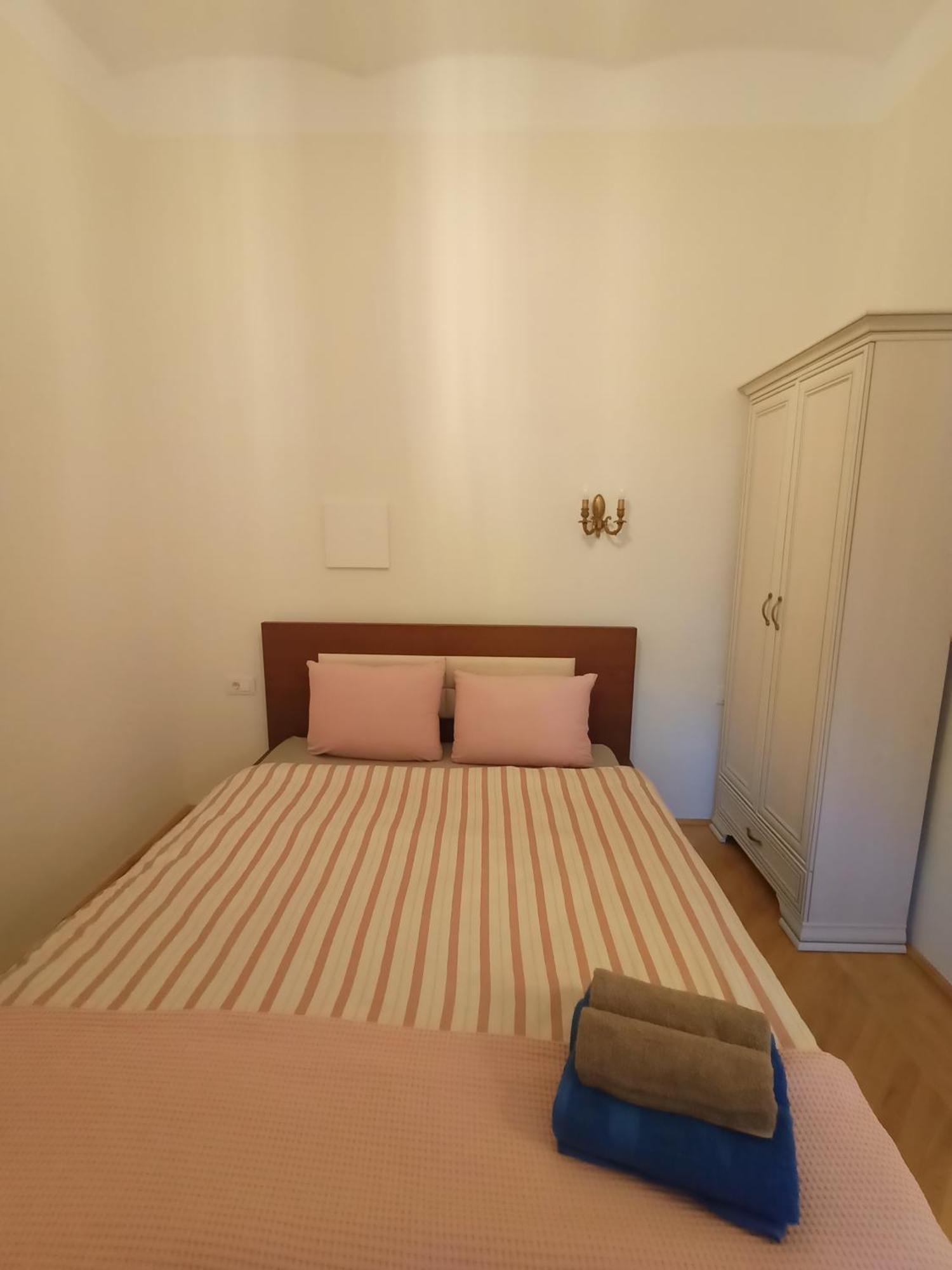 Garden Of Light Apartment Сибиу Екстериор снимка