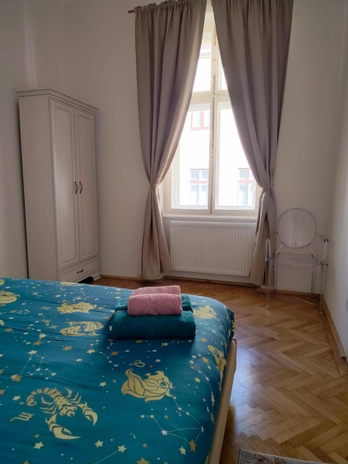 Garden Of Light Apartment Сибиу Екстериор снимка